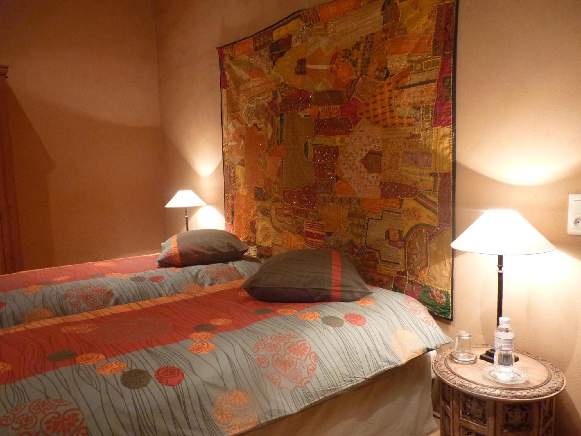 Le Fraysse Bed & Breakfast Montdurausse